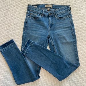 Calvin Klein Ladies Ankle Skinny Jeans